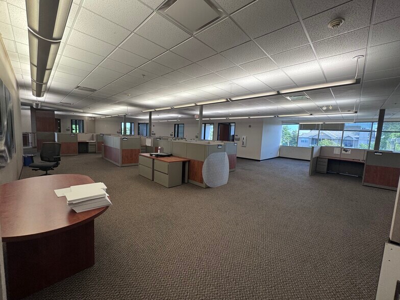 More Photos Of 8601 Monrovia St, Lenexa Loft Creative Space For Sale