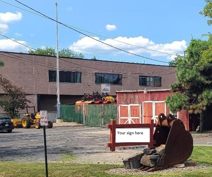 More Photos Of 52-66 Henry St, Secaucus Land For Lease