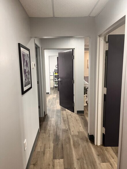 More Photos Of 2790 Sandy Plains Rd, Marietta Medical For Lease