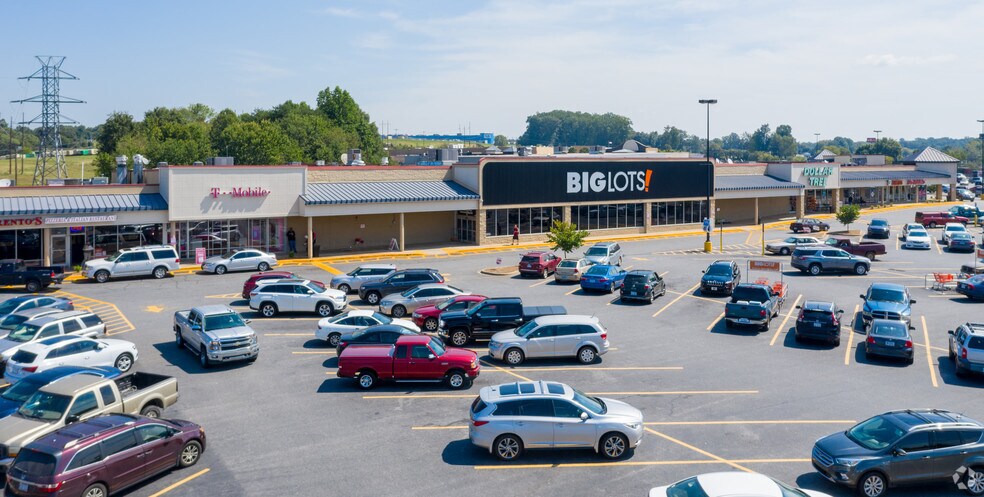 More Photos Of 1008 Crossroads Dr, Statesville Unknown For Lease