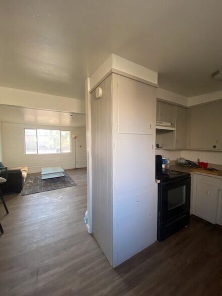 More Photos Of 2928-2938 N Tyndall Ave, Tucson Apartments For Sale