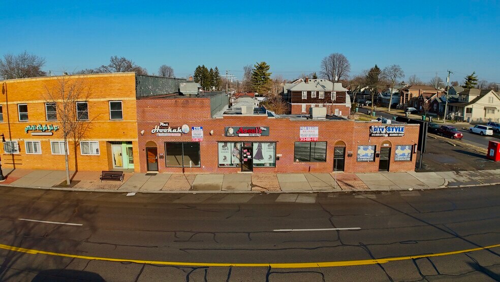 More Photos Of 15310-15322 W Warren Ave, Dearborn Freestanding For Lease