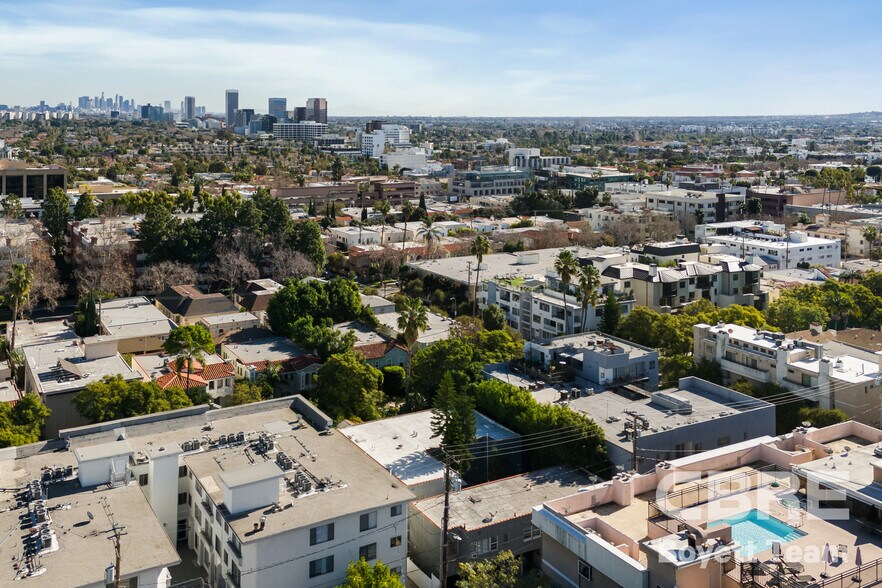 More Photos Of 215 N La Peer Dr, Beverly Hills Apartments For Sale