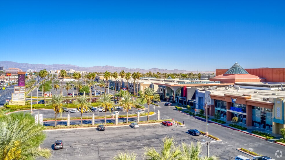 More Photos Of 3528 S Maryland Pky, Las Vegas Unknown For Lease