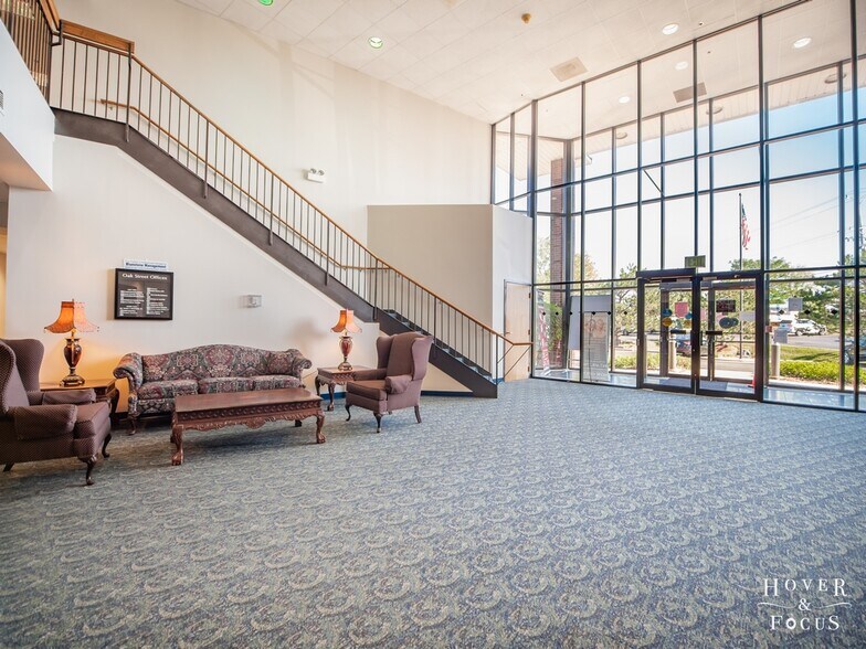 Primary Photo Of 1301 Pyott Rd, Lake In The Hills Medical For Lease