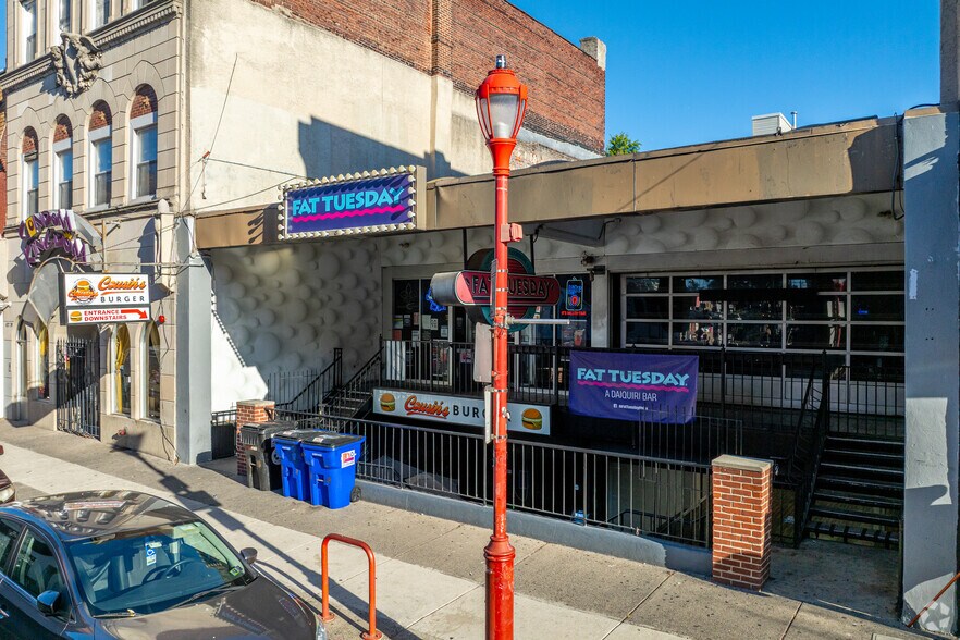 More Photos Of 431-435 South St & 521-525 S 5th St, Philadelphia Restaurant For Sale