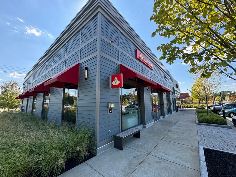 More Photos Of 536 Boston Post Rd, Sudbury Unknown For Lease