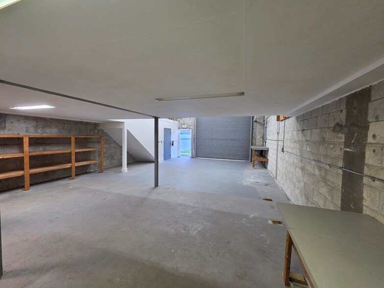 More Photos Of 13901 SW 143rd Ct, Miami Warehouse For Lease