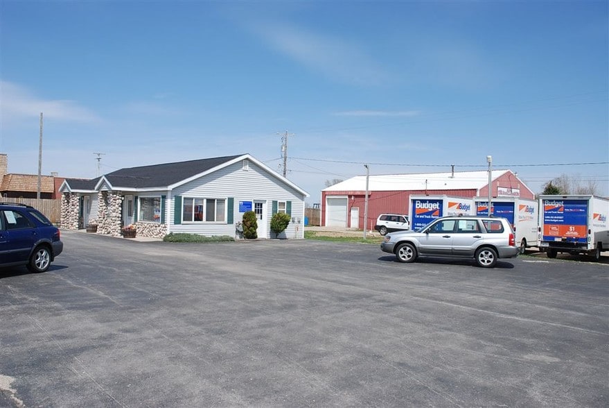 Primary Photo Of 305 US Highway 31 S, Traverse City Storefront Retail Office For Lease