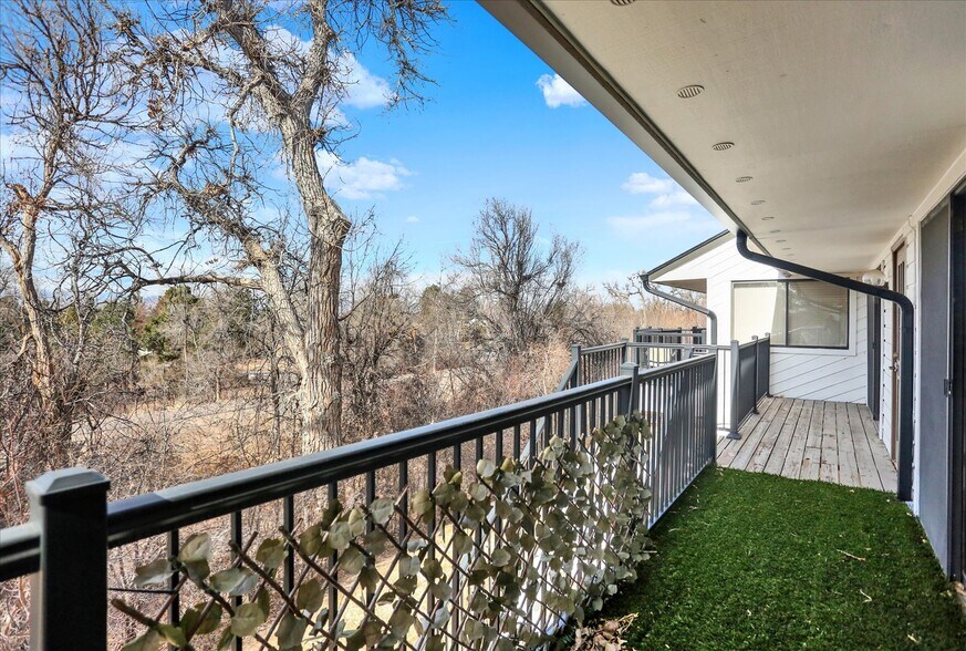 More Photos Of 1201 S Parker Rd, Denver Medical For Sale