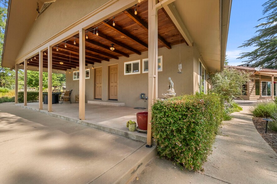 More Photos Of 4282 Pleasant Valley Rd, Placerville Specialty For Sale