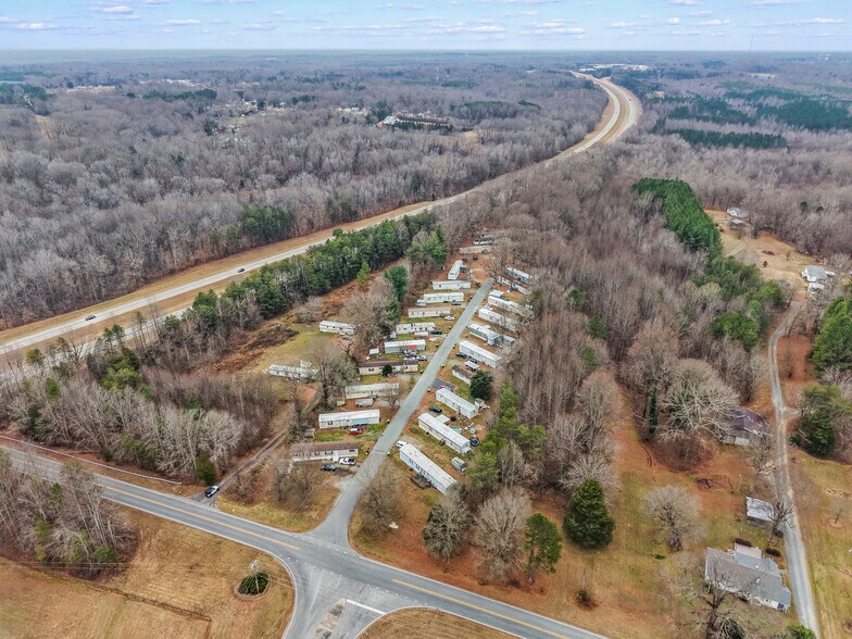 More Photos Of 1059 Eller Rd, Lexington Manufactured Housing Mobile Home Park For Sale