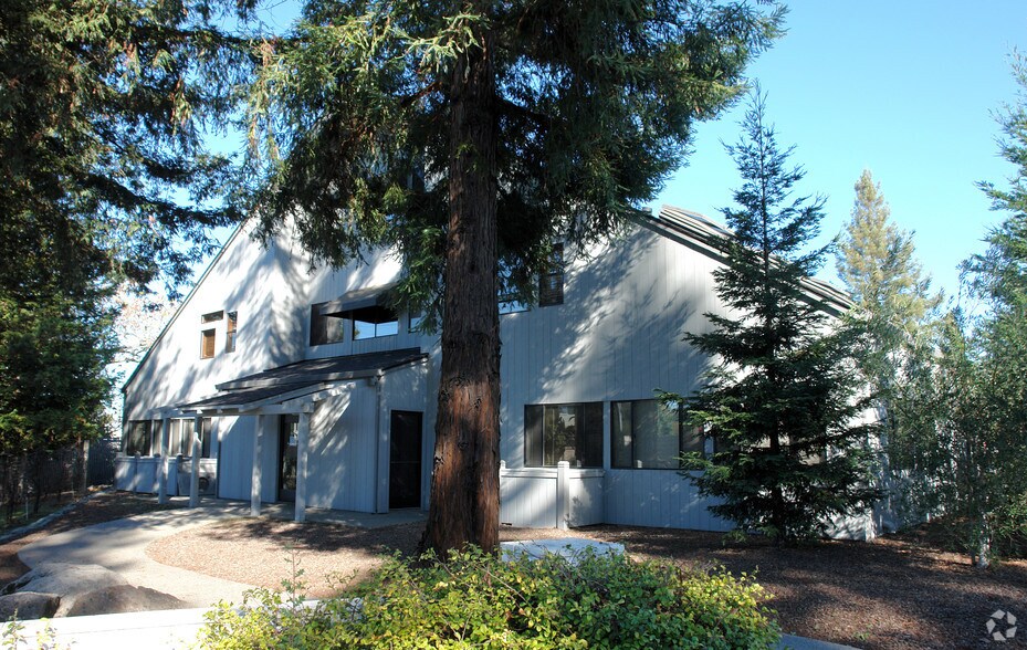 More Photos Of 101 Wikiup Dr, Santa Rosa Office For Lease