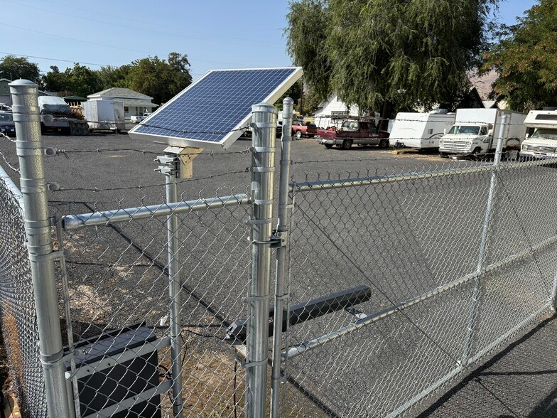 More Photos Of 117 25th St, Lewiston Industrial For Sale