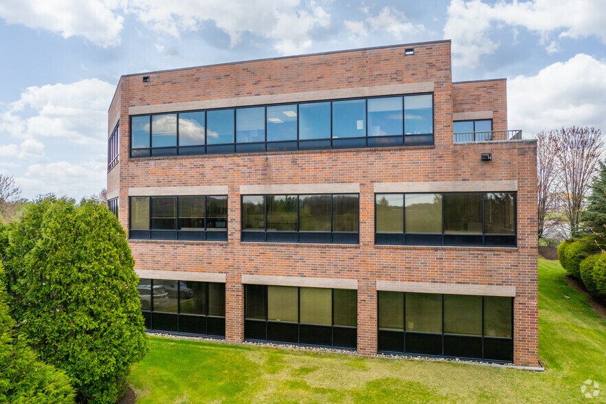 More Photos Of 1275 Glenlivet Dr, Allentown Coworking Space