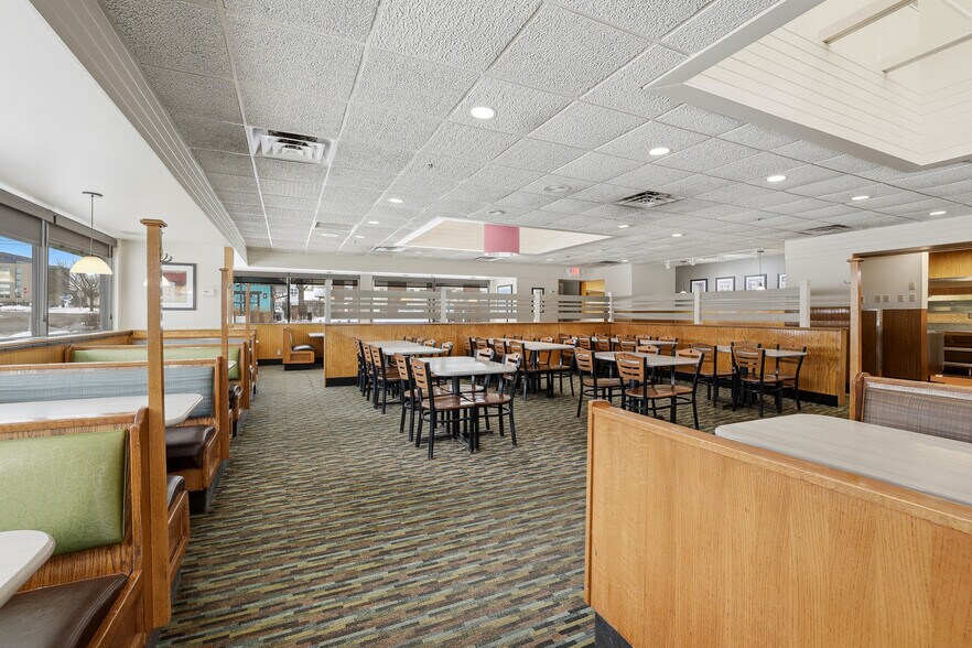 More Photos Of 143 Division St, Stevens Point Restaurant For Sale