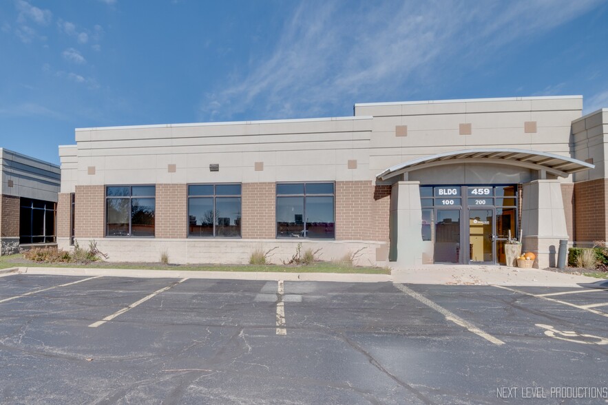 Primary Photo Of 459 Dunham Rd, St Charles Office For Lease