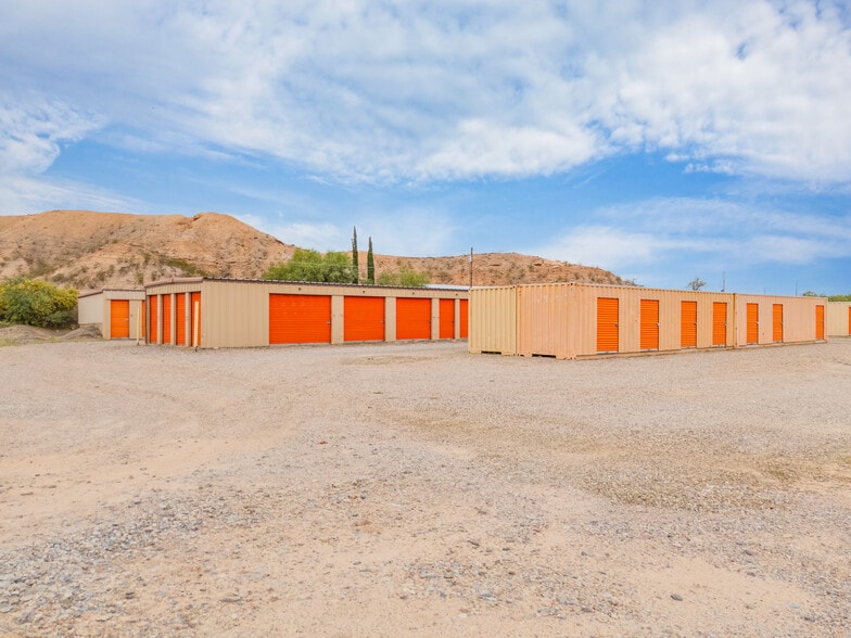 More Photos Of 1080 W 4th St, Benson Self Storage For Sale