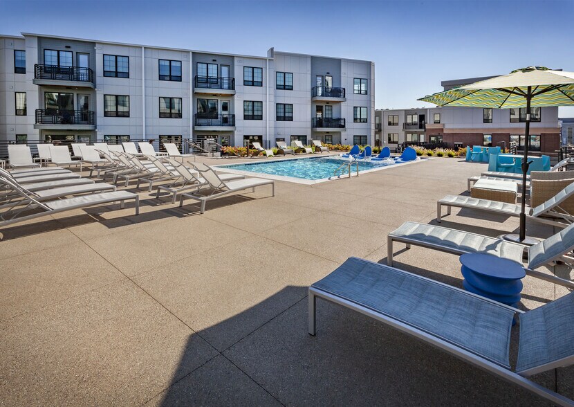 More Photos Of 11671 Maple St, Fishers Apartments For Lease