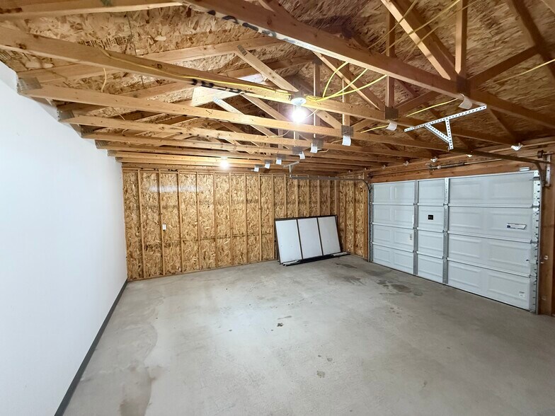More Photos Of 1920 E Fort Union Blvd, Salt Lake City Freestanding For Lease