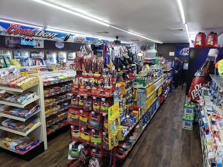 More Photos Of 6202 Brookside Rd, Brookside Village Service Station For Sale