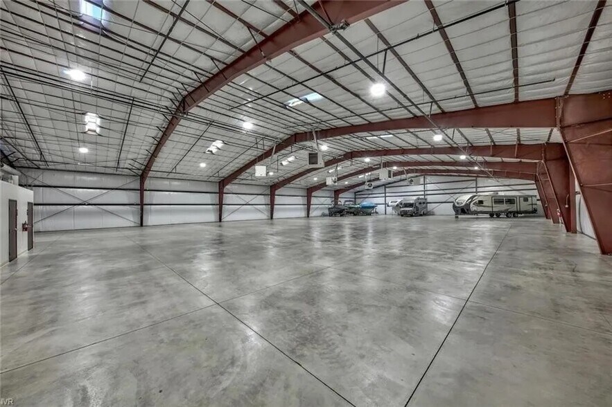More Photos Of 60 Cygnet Dr, Mound House Industrial For Lease
