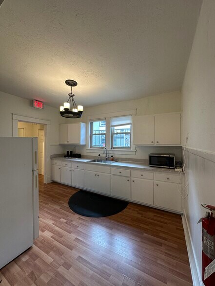 More Photos Of 3011 Poston Ave, Nashville Office For Lease