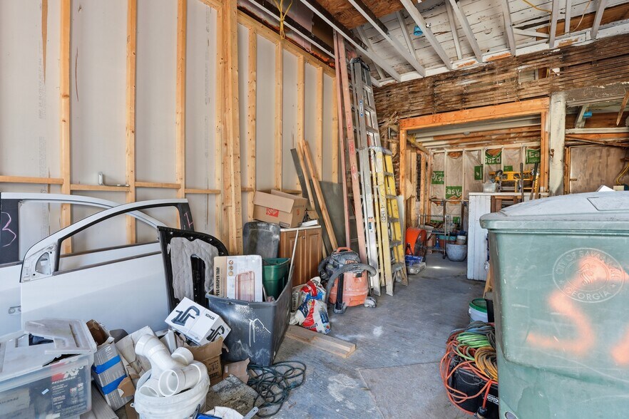 More Photos Of 521 W 37th St, Savannah Multifamily For Sale