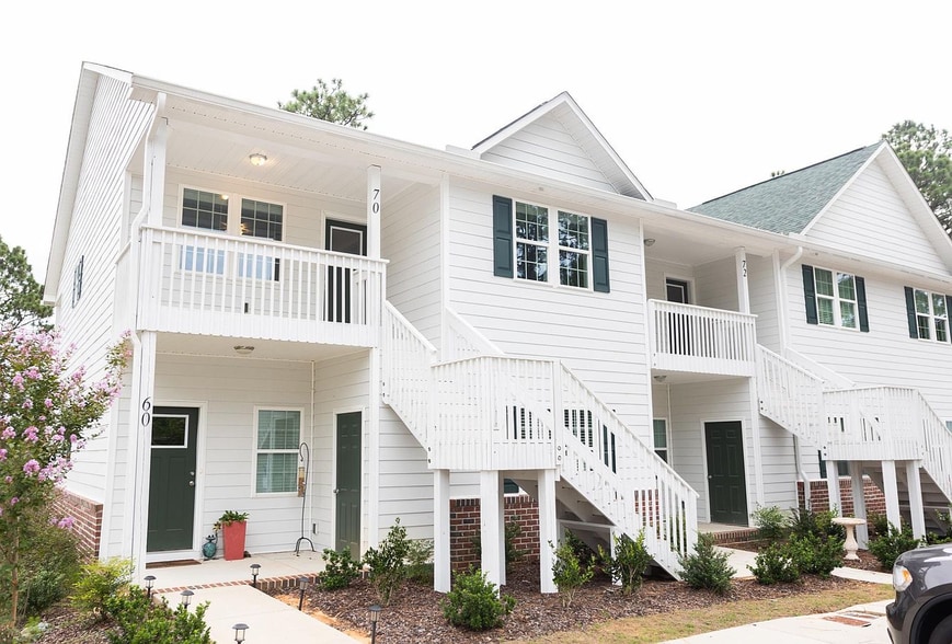 Primary Photo Of 60 N Knoll Rd, Southern Pines Multifamily For Sale