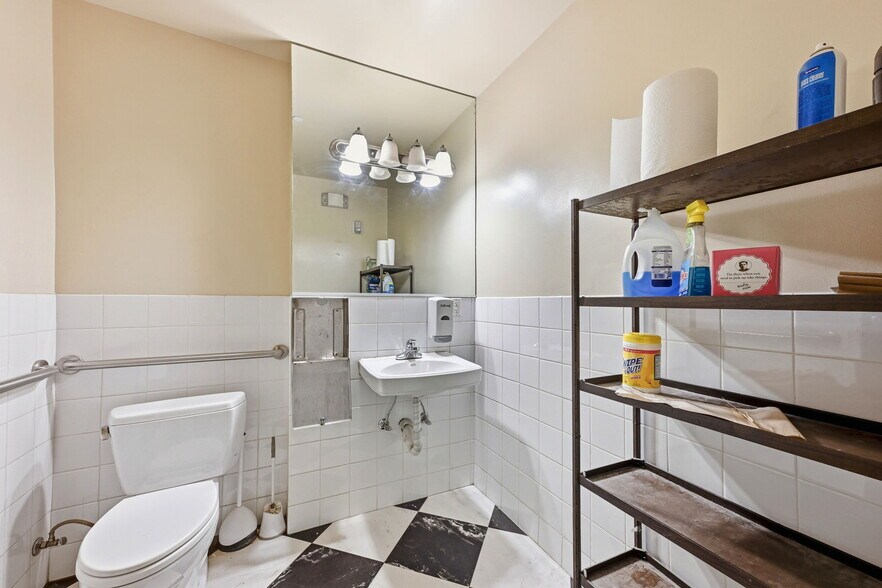 More Photos Of 3110-3112 California St, San Francisco Apartments For Sale