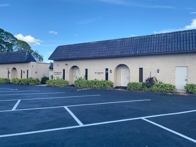 More Photos Of 6499 38th Ave N, Saint Petersburg Unknown For Lease