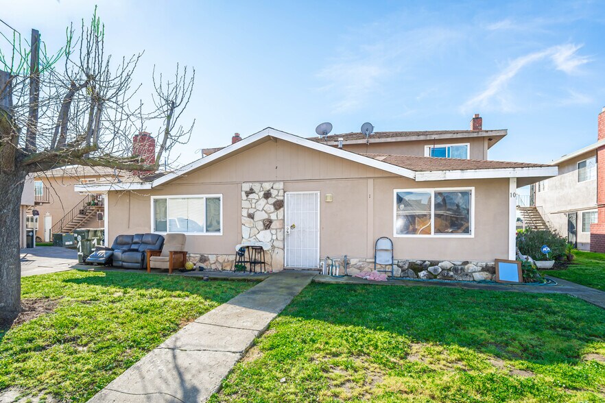 More Photos Of 10 Nedra Ct, Sacramento Apartments For Sale