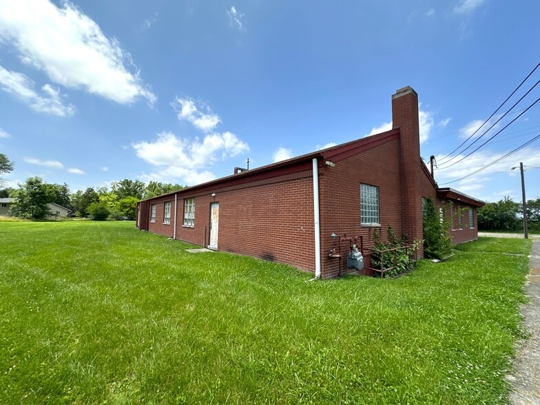 More Photos Of 1496 Swinger Dr, Dayton Religious Facility For Sale
