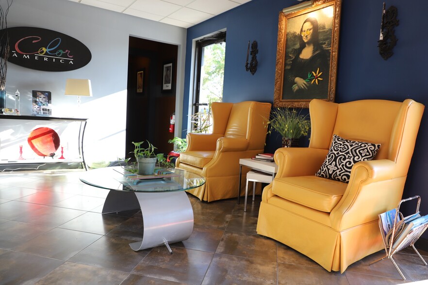 More Photos Of 2850 East Bay Dr, Largo Office For Sale