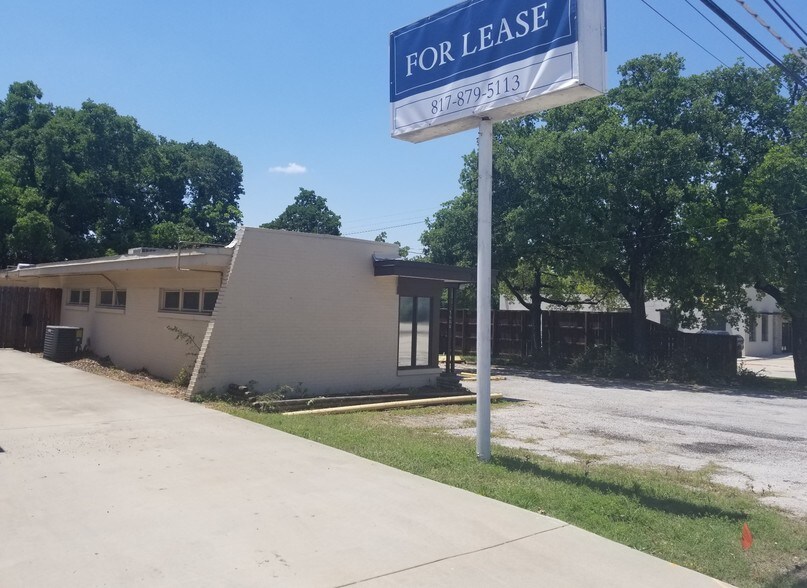 More Photos Of 7600 Baker Blvd, Fort Worth Medical For Lease