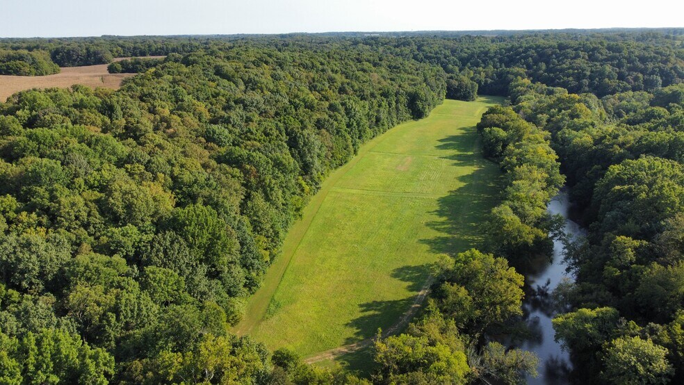 More Photos Of 920 Graves Rd, Bowling Green Land For Sale