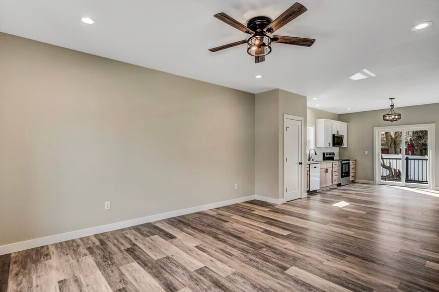 More Photos Of , Scranton Multifamily For Sale