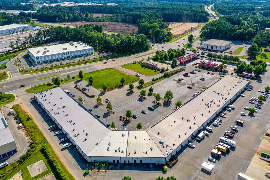 More Photos Of 2945 S Miami Blvd, Durham General Retail For Lease