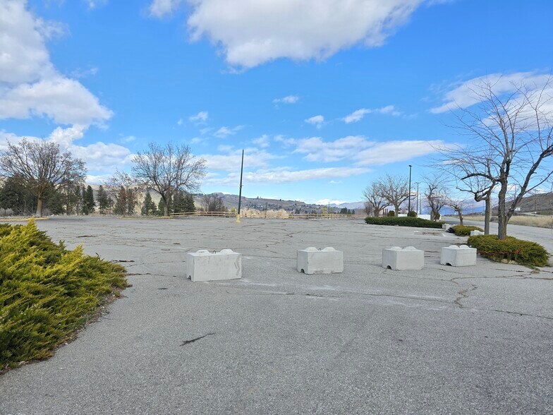 More Photos Of 11 Apple Way rd, Okanogan Land For Sale