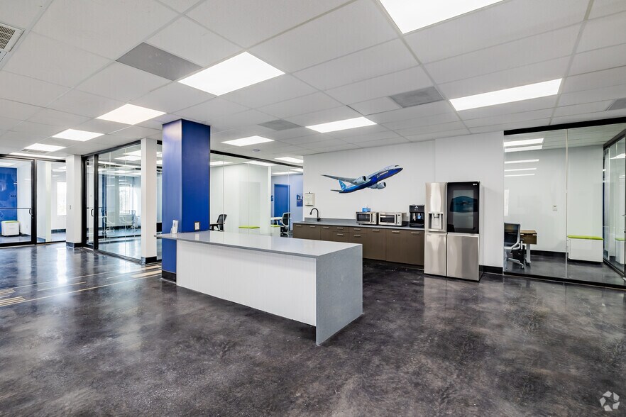 More Photos Of 3300 W Montague Ave, North Charleston Medical For Sale