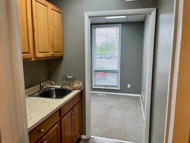 More Photos Of 1242 E Empire St, Bloomington Office For Lease