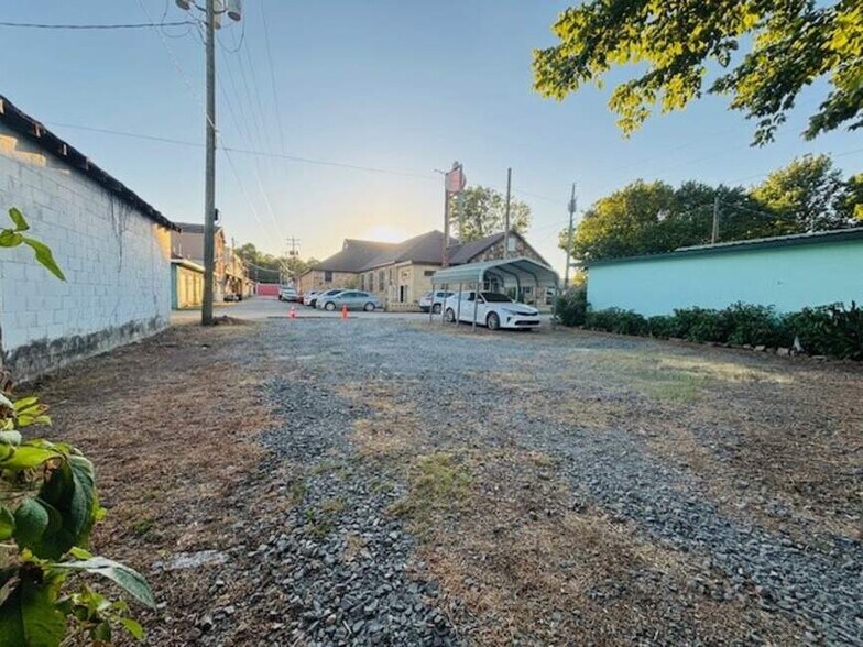 More Photos Of 240 Boykin Ct, Clinton Office For Sale