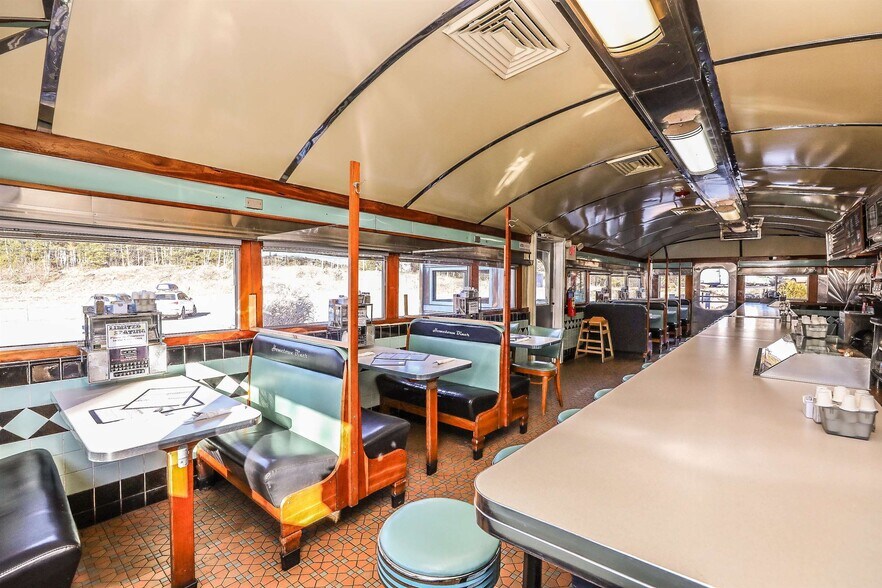 More Photos Of 1421 NH Route 119, Rindge Restaurant For Sale