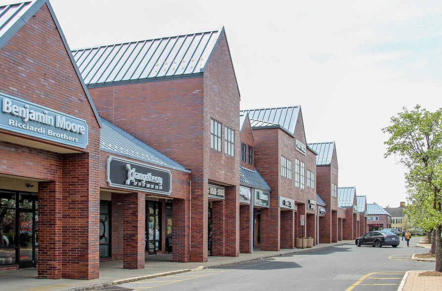 More Photos Of 400-470 US Highway 202/206 Dr, Bedminster Unknown For Lease