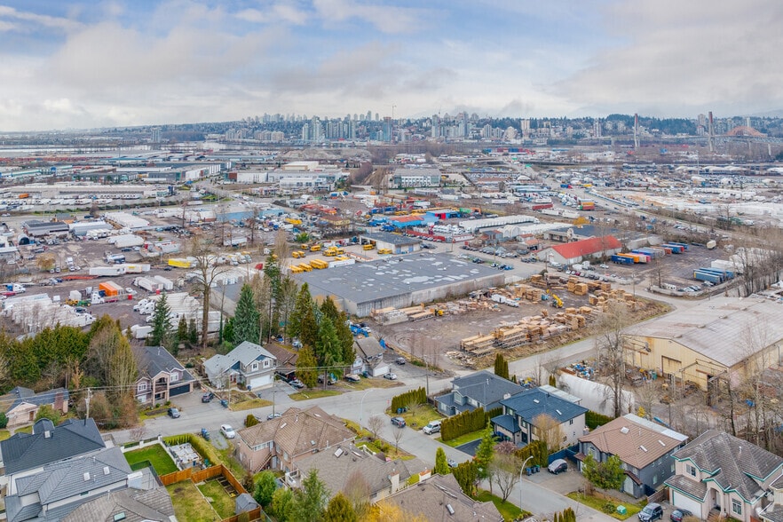 More Photos Of 12140-12160 103A Av, Surrey Warehouse For Lease