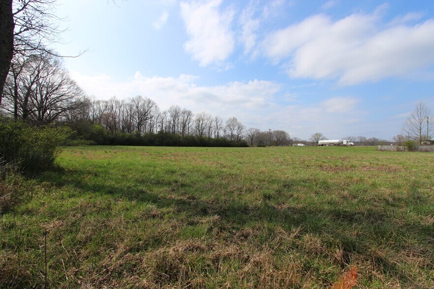 More Photos Of 1710 Hwy 64 E, Vilonia Land For Sale