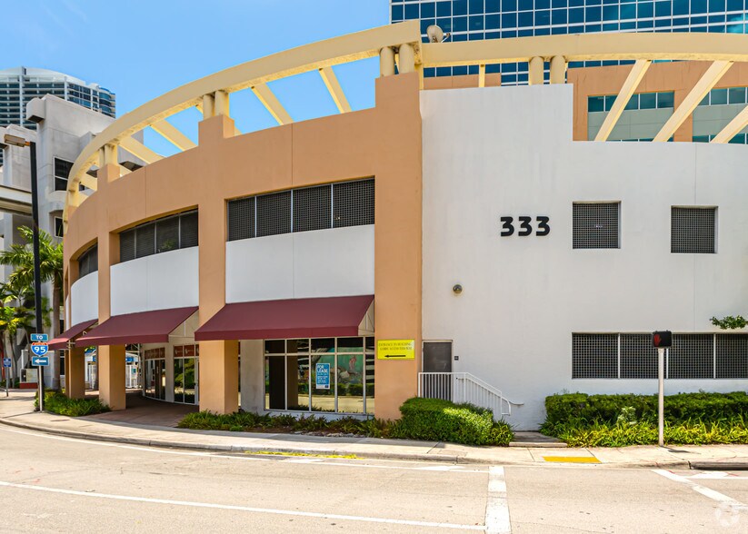 More Photos Of 333 S Miami Ave, Miami Office For Lease