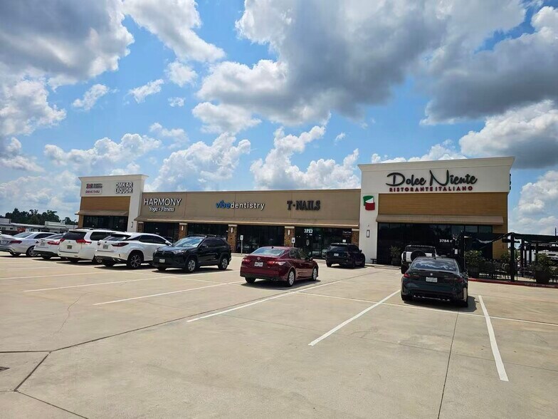 Primary Photo Of 3784 Rayford Rd, Spring Storefront For Sale