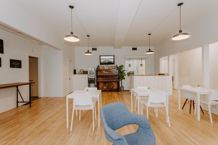 More Photos Of 1108 McKennie Ave, Nashville Loft Creative Space For Lease