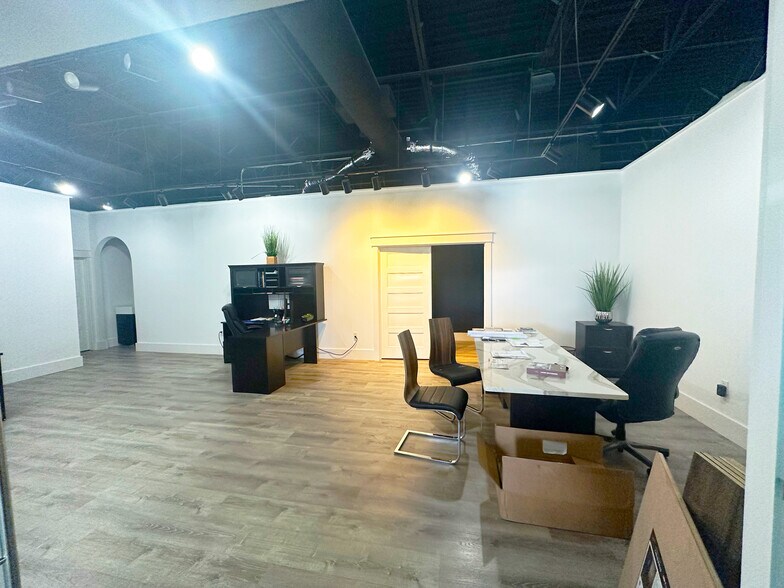 More Photos Of 36150 Emerald Coast Pky, Destin Freestanding For Lease